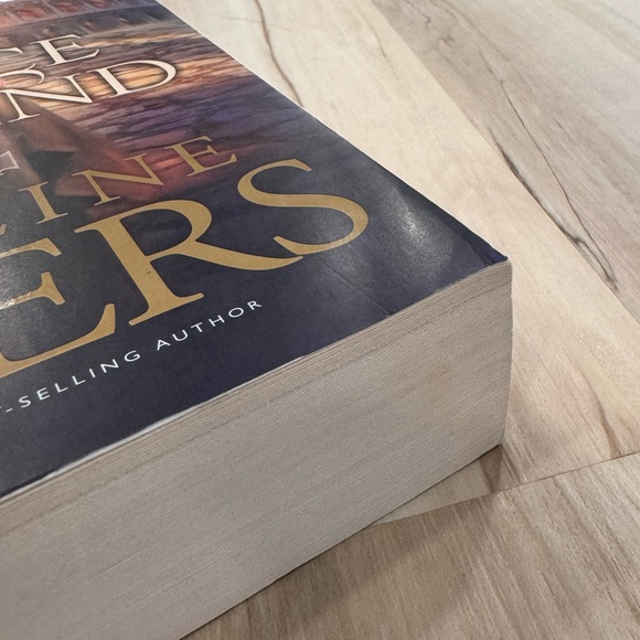 NWT A Voice In the Wind - Picture 5 of 5